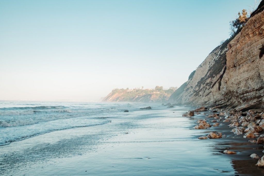 Cheap Flights from Los Angeles - August 16 3 Cheap Flights from Los Angeles - August 16 2